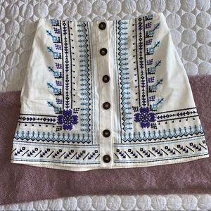 White skirt with blue detailing (S)